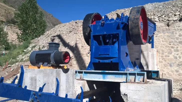 Jaw crusher customer site